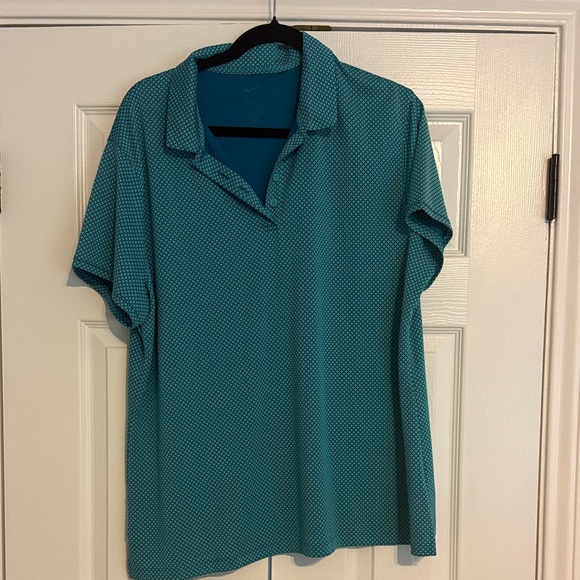Nike Teal Women's Button Down Shirt - Picture 1 of 5